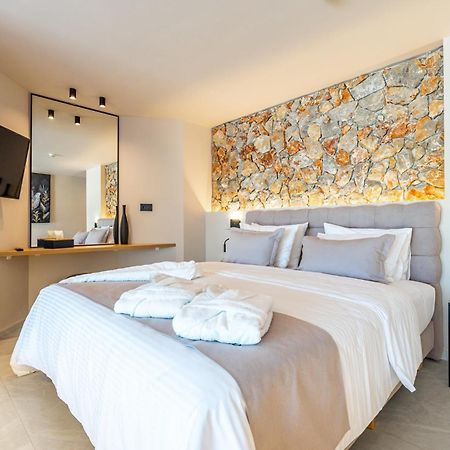 Pathos Seaside Suites Φαληράκι Δωμάτιο φωτογραφία