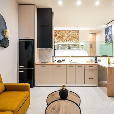 Pathos Seaside Suites Φαληράκι Δωμάτιο φωτογραφία