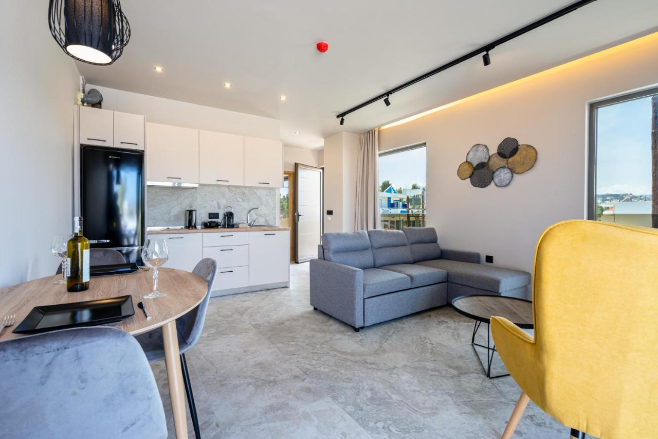 Pathos Seaside Suites Φαληράκι Εξωτερικό φωτογραφία