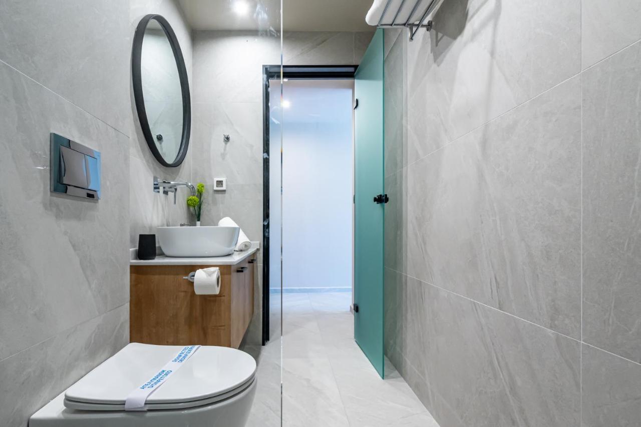 Pathos Seaside Suites Φαληράκι Εξωτερικό φωτογραφία